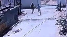 ACB Action: पीएम सूर्य घर योजना में रिश्वत का खेल, घूस का पैसा लेकर भाग रहे AEN को दौड़ा-दौड़ा कर पकड़ा...सामने आया वीडियो