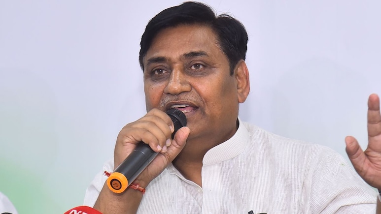 धनखड़ का इस्तीफा तानाशाही की निशानी, डोटासरा ने कहा- लोकतंत्र के लिए खतरा.. हम सड़क पर उतरेंगे
