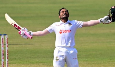 मुशफिकुर रहीम ने 100वें टेस्ट में शतक ठोक रचा इतिहास, 148 सालों में ये कारनामा करने वाले तीसरे खिलाड़ी