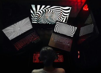 AI Behaved Well Until Scientists Made It Think Nobody Was Watching
