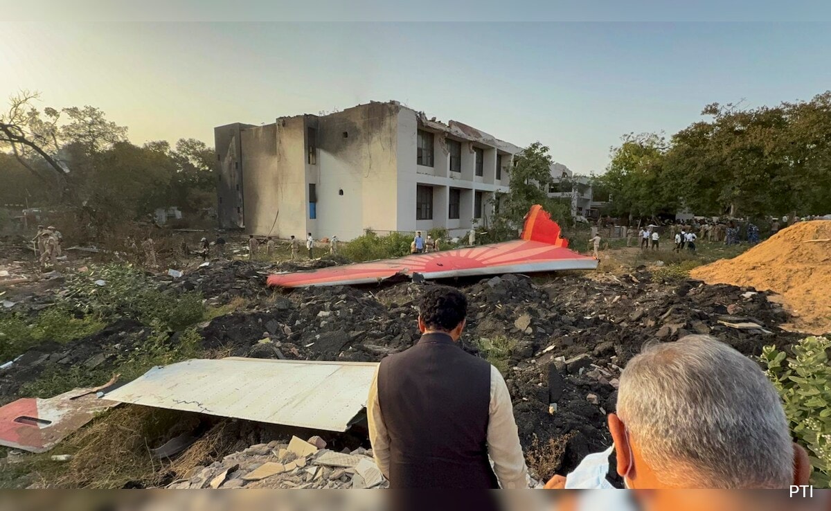 Ахмедабад Министърът на гражданската авиация K Rammohan Naidu в четвъртък