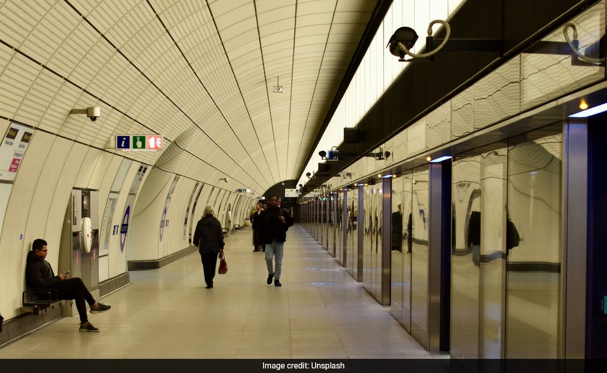 жена от Обединеното кралство твърди че е била нападната с