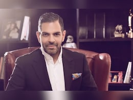 Sunjay Kapur Death: एका मधमाशीमुळे अनर्थ घडला, संजय कपूर यांच्या मृत्यूचे धक्कादायक कारण समोर Sunjay Kapur Death: एका मधमाशीमुळे अनर्थ घडला, संजय कपूर यांच्या मृत्यूचे धक्कादायक कारण समोर