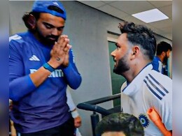 VIDEO: ऐसी क्या वजह बनी जो पंत के सामने हाथ जोड़कर खड़े हो गए केएल राहुल? VIDEO: ऐसी क्या वजह बनी जो पंत के सामने हाथ जोड़कर खड़े हो गए केएल राहुल?