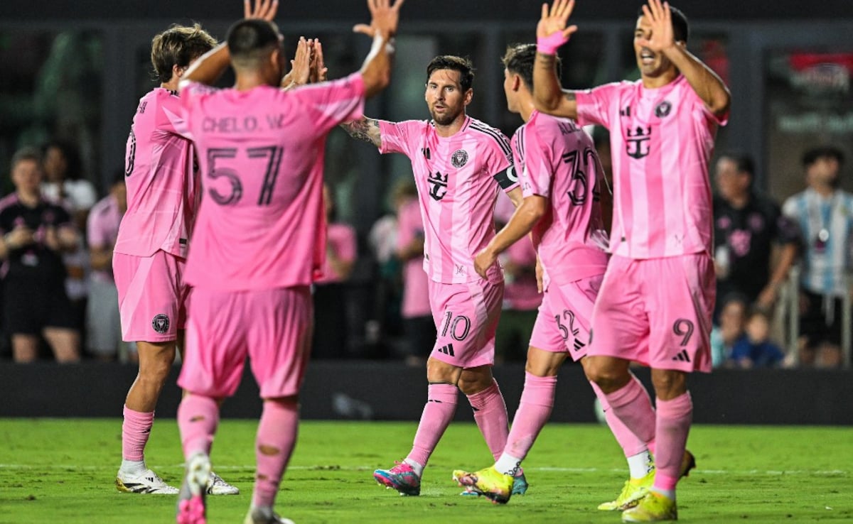 Lionel Messi Double As Inter Miami Hit Five Past Columbus