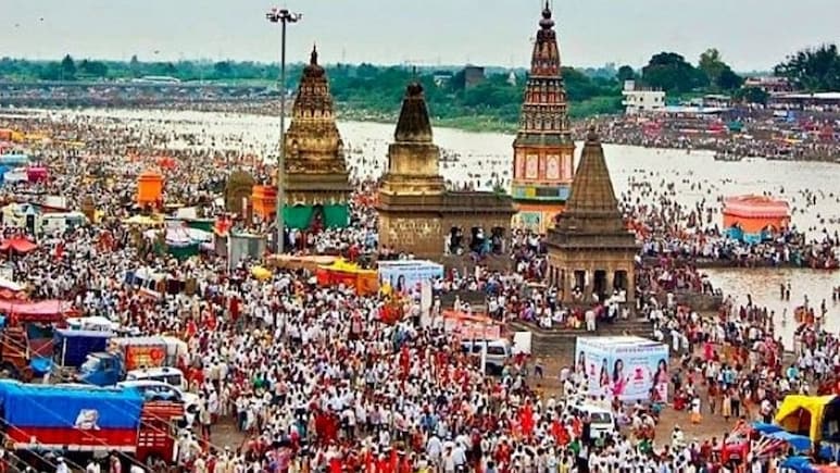 Pandharpur Temple : प्रामाणिक भाविकांचे हक्क डावलणाऱ्या 'बोगस' भाविकांना मोठा दणका, पोलिसांकडून कडक कारवाई