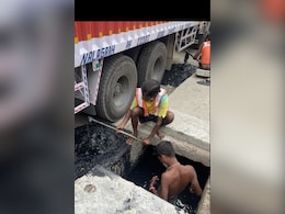 Delhi Public Works Department Posts Pictures Of Workers Entering Drain. Then Deletes Delhi Public Works Department Posts Pictures Of Workers Entering Drain. Then Deletes
