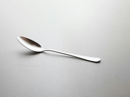 Chinese Man Swallows Spoon While Drunk, Believes It Was A Dream For 6 Months