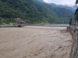 Over 1,200 Tourists Stranded Amid Rain, Landslides, Rising Rivers In Sikkim Over 1,200 Tourists Stranded Amid Rain, Landslides, Rising Rivers In Sikkim
