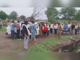 Road Accident : दर्दनाक सड़क हादसे से धार में कोहराम, मां-बेटे की मौके पर ही मौत और दो घायल Road Accident : दर्दनाक सड़क हादसे से धार में कोहराम, मां-बेटे की मौके पर ही मौत और दो घायल
