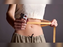 Weight Loss News: वेटलॉससाठी शरीरावर इंजेक्शन, औषधांचा करताय मारा?  शॉर्टकटमुळे होतील इतके मोठे दुष्परिणाम Weight Loss News: वेटलॉससाठी शरीरावर इंजेक्शन, औषधांचा करताय मारा?  शॉर्टकटमुळे होतील इतके मोठे दुष्परिणाम