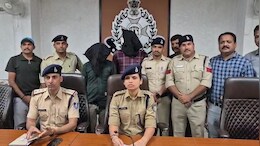 10 लाख की चोरी का ड्रामा करने वाला खुद मुनीम निकला चोर, बस में बेहोशी की कहानी थी झूठी; SP का खुलासा