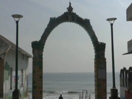 प्रसिद्ध बीचवर बसलं होतं जोडपं, प्रियकराला बांधले आणि  10 जणांचा तरुणीवर अत्याचार