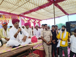Rajasthan: गुर्जर आंदोलन की आहट तेज, अधिकारियों को विजय बैंसला की दो टूक- समाज के सामने सरकार से होगी बात Rajasthan: गुर्जर आंदोलन की आहट तेज, अधिकारियों को विजय बैंसला की दो टूक- समाज के सामने सरकार से होगी बात