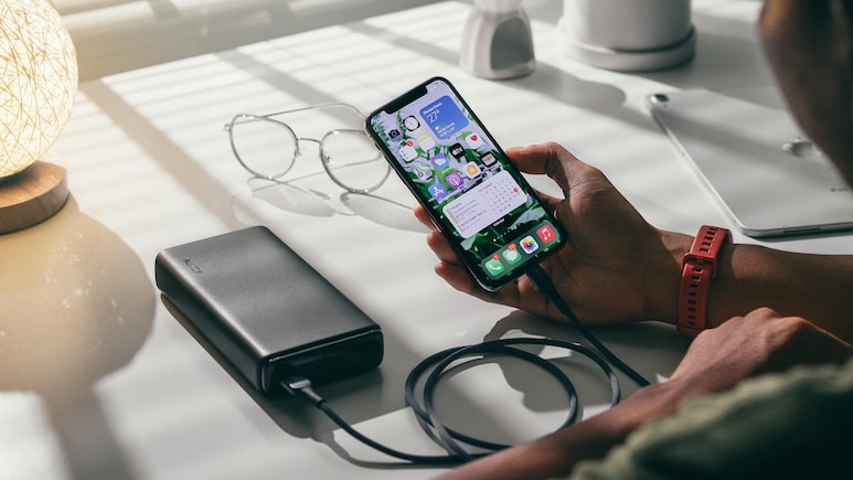 अब Charging की टेंशन खत्म! इन शानदार Power Bank को अभी करें Order, फास्ट चार्जिंग के साथ मिलेगा लॉन्ग बैकअप अब Charging की टेंशन खत्म! इन शानदार Power Bank को अभी करें Order, फास्ट चार्जिंग के साथ मिलेगा लॉन्ग बैकअप