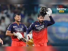 IPL 2025 Final: ट्रॉफी जिंकण्याचं स्वप्न पाहणाऱ्या RCBचं टेन्शन वाढलं! स्फोटक फलंदाज अंतिम सामन्याला मुकणार? IPL 2025 Final: ट्रॉफी जिंकण्याचं स्वप्न पाहणाऱ्या RCBचं टेन्शन वाढलं! स्फोटक फलंदाज अंतिम सामन्याला मुकणार?