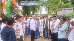 छत्तीसगढ़ में गरमाई राजनीति: चैतन्य बघेल की गिरफ्तारी के विरोध में कांग्रेस करेगी आर्थिक नाकाबंदी, BJP ने बताया असंवैधानिक