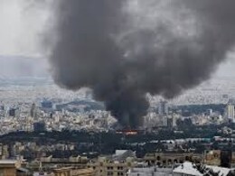 US attacks Iran : आताची मोठी बातमी! अमेरिकेचा इराणवर Air Strike; 3 आण्विक तळं उद्धवस्त US attacks Iran : आताची मोठी बातमी! अमेरिकेचा इराणवर Air Strike; 3 आण्विक तळं उद्धवस्त