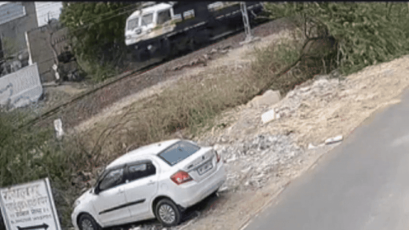 Rajasthan: ट्रेन आते देख रेलवे ट्रैक पर लेटा डॉक्टर, शव के हुए टुकड़े-टुकड़े; मकान के CCTV कैमरे में घटना कैद