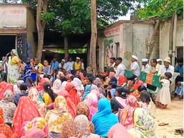 Rohad village : कुटुंबातील 'होम मिनिस्टर'ने ठरवलं अन् गावात दारूबंदी लागू; धुळ्यातील या गावाची राज्यभरात चर्चा Rohad village : कुटुंबातील 'होम मिनिस्टर'ने ठरवलं अन् गावात दारूबंदी लागू; धुळ्यातील या गावाची राज्यभरात चर्चा