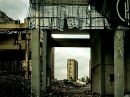 AI May Reduce World Population To 100 Million By 2300, Expert Warns: "Going To Be Devastating"