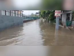 दिल्ली फिर पानी-पानी, भाजपा सरकार के सारे दावे बारिश में बहे : आप