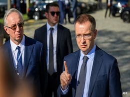 Russia To Give "6,000 Frozen Bodies" To Ukraine Under Prisoner Swap Deal Russia To Give "6,000 Frozen Bodies" To Ukraine Under Prisoner Swap Deal