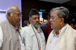 Siddaramaiah, DK Shivakumar To Brief Congress High Command On Stampede Incident Siddaramaiah, DK Shivakumar To Brief Congress High Command On Stampede Incident