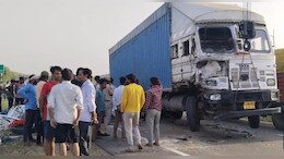Jaipur Road Accident: शादी करके लौट रहे दूल्&zwj;हे की गाड़ी का हादसा, दुल्&zwj;हन सहित 5 की मौत