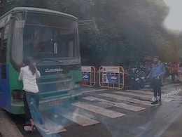 Video: Woman Confronts Driver After Bus Touches Car, Gets Nearly Run Over Video: Woman Confronts Driver After Bus Touches Car, Gets Nearly Run Over