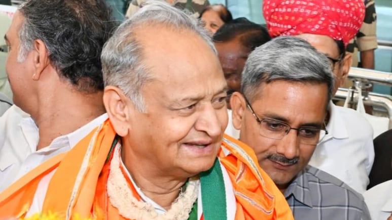 Rajasthan Politics: झालावाड़ हादसे पर गहलोत का बयान, पूर्व मुख्यमंत्री ने की भजनलाल शर्मा के फैसले की तारीफ