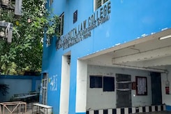 On CCTV, Kolkata Rape Survivor Was Dragged Inside College By 2 Accused On CCTV, Kolkata Rape Survivor Was Dragged Inside College By 2 Accused