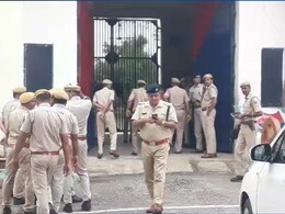 अजमेर हाई सिक्योरिटी जेल में अब भी हो रही सेंधमारी, बरामद हुआ मोबाइल-स्मार्ट वॉच और सिम कार्ड अजमेर हाई सिक्योरिटी जेल में अब भी हो रही सेंधमारी, बरामद हुआ मोबाइल-स्मार्ट वॉच और सिम कार्ड