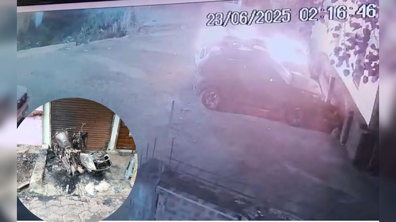 युवक को अंडे का ठेला लगाने से रोका, फिर रात में कर डाला ये कांड; पुलिस ने दर्ज की FIR युवक को अंडे का ठेला लगाने से रोका, फिर रात में कर डाला ये कांड; पुलिस ने दर्ज की FIR
