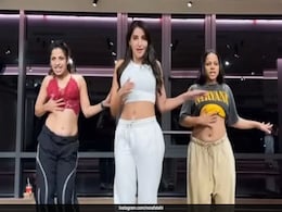 Nora Fatehi Sets Athleisure Goals In A White Tank Top And Joggers Nora Fatehi Sets Athleisure Goals In A White Tank Top And Joggers