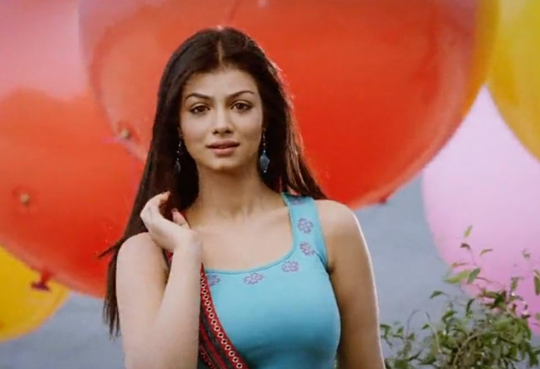 'वॉन्टेड गर्ल' आयशा टाकिया की लेटेस्ट तस्वीरें देख फैंस हुए हैरान, 16 साल में इतनी बदल गई एक्ट्रेस