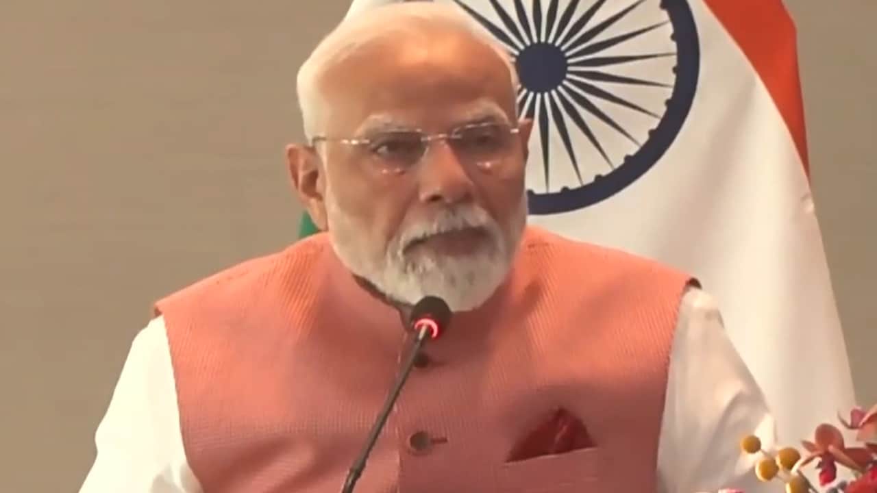 PM Modi Addresses Business Roundtable In Cyprus