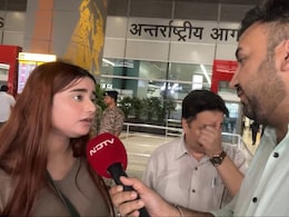 Days After Her "Papa, Save Me" SOS, Indian Student In Iran Returns Home Days After Her "Papa, Save Me" SOS, Indian Student In Iran Returns Home