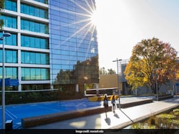 This Australian University Offers Scholarships With 100% Tuition Fee Waiver This Australian University Offers Scholarships With 100% Tuition Fee Waiver