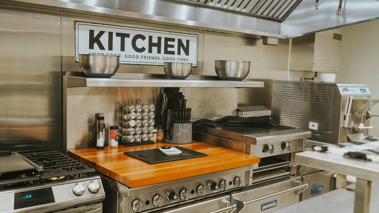 अब Kitchen में रखी हर चीज़ मिलेगी Time पर! तुरंत खरीद लें ये Smart और Budget-Friendly Kitchen Organizer अब Kitchen में रखी हर चीज़ मिलेगी Time पर! तुरंत खरीद लें ये Smart और Budget-Friendly Kitchen Organizer