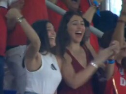 Video Of RJ Mahvash Jumping With Joy As Rumoured Boyfriend Yuzvendra Chahal Dismisses Suryakumar Yadav Breaks The Internet