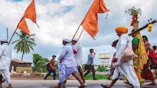 Pune News : आषाढी वारीच्या पालखी मार्ग सुविधेत यंदा काय बदल होणार? जिल्हाधिकाऱ्यांकडून सर्व विभागांना निर्देश