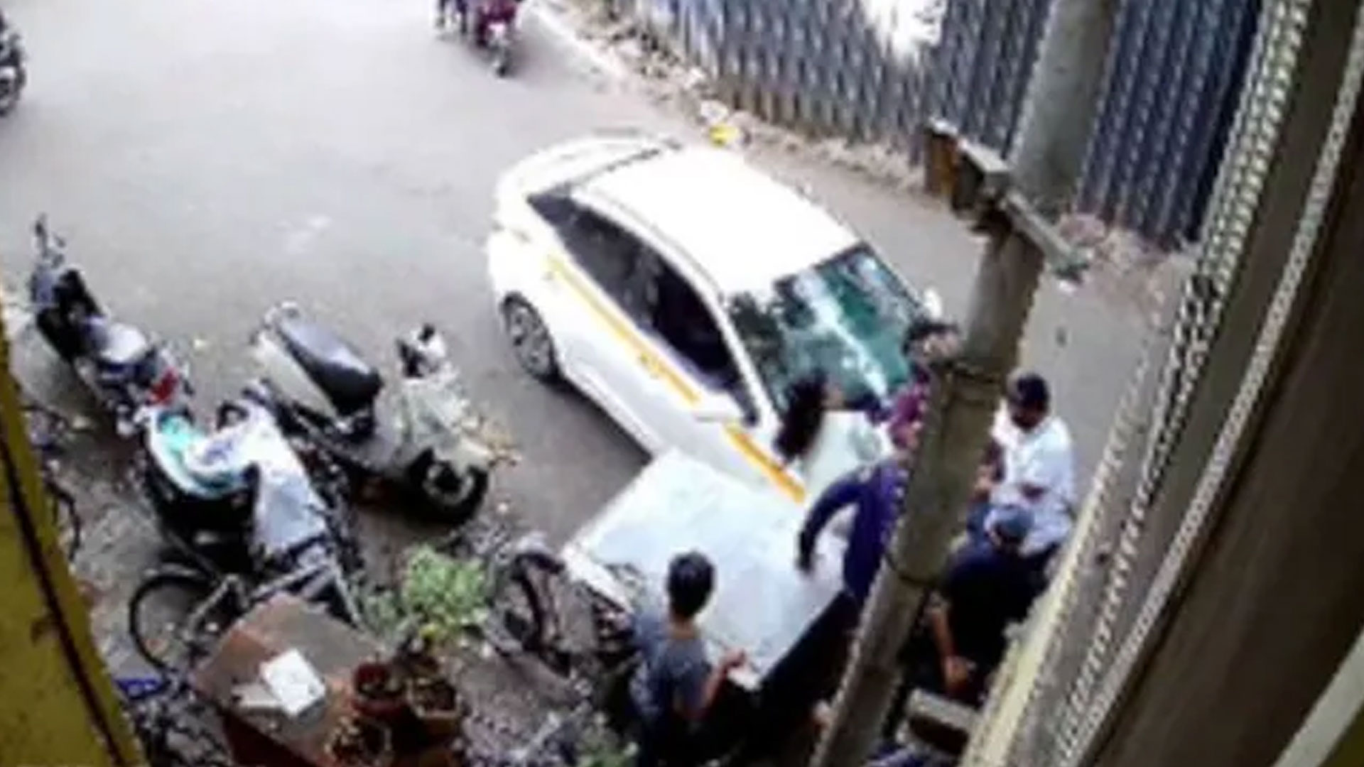 Video: 12 Students Injured After Drunk Driver Rams Tea Stall In Pune