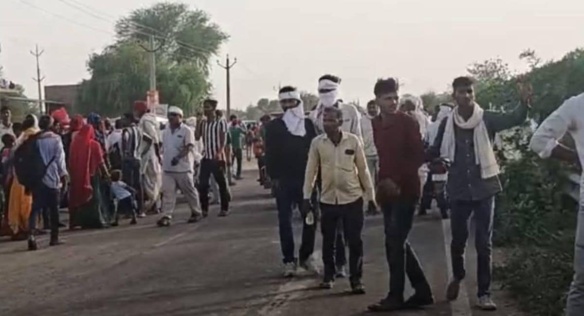 प्रर्शनकारियों ने सड़क जाम कर दिया था. (फाइल फोटो) प्रर्शनकारियों ने सड़क जाम कर दिया था. (फाइल फोटो)