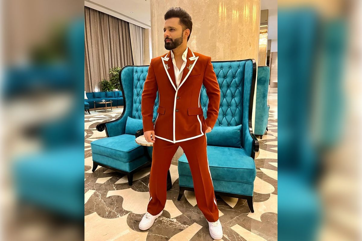 Rahul Vaidya on Virat Kohli's Brother Vikas's Comments on Him: "He Personally Reached Out to Me..." Rahul Vaidya on Virat Kohli's Brother Vikas's Comments on Him: "He Personally Reached Out to Me..."