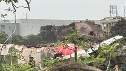 AI-171 विमान हादसे के बाद एअर इंडिया ने मंगवाए 100 ताबूत, DNA सैंपलिंग को लेकर सरकार सक्रिय