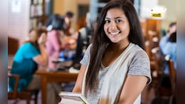 Free education: मुलींना मोफत उच्च शिक्षण योजनेची प्रभावी अंमलबजावणी करा, मंत्र्यांनी दिले थेट आदेश