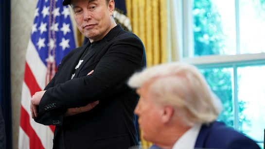 "PORKY PIG PARTY": Elon Musk Slams Trump's Bill, Calls For New Political Party
