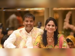 Rajasthan Accident: सड़क हादसे में डॉक्टर दंपति की मौत, मंदिर से दर्शन कर लौट रहे थे  Rajasthan Accident: सड़क हादसे में डॉक्टर दंपति की मौत, मंदिर से दर्शन कर लौट रहे थे