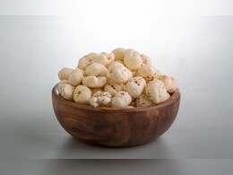 लोकल से ग्लोबल हुआ मिथिला मखान, अब अमेरिका वाले भी चखेंगे बिहार सुपर फूड का स्वाद लोकल से ग्लोबल हुआ मिथिला मखान, अब अमेरिका वाले भी चखेंगे बिहार सुपर फूड का स्वाद